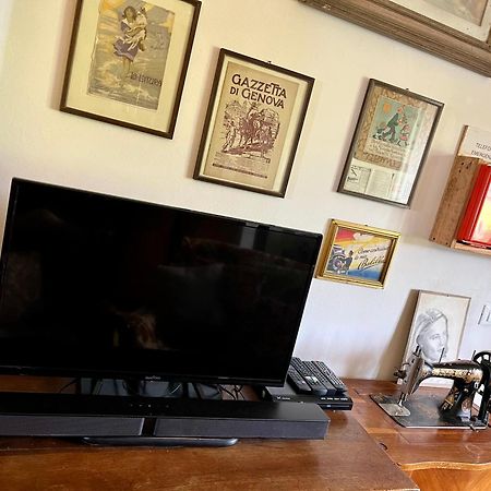 La Ginestra B&B Fosdinovo Buitenkant foto
