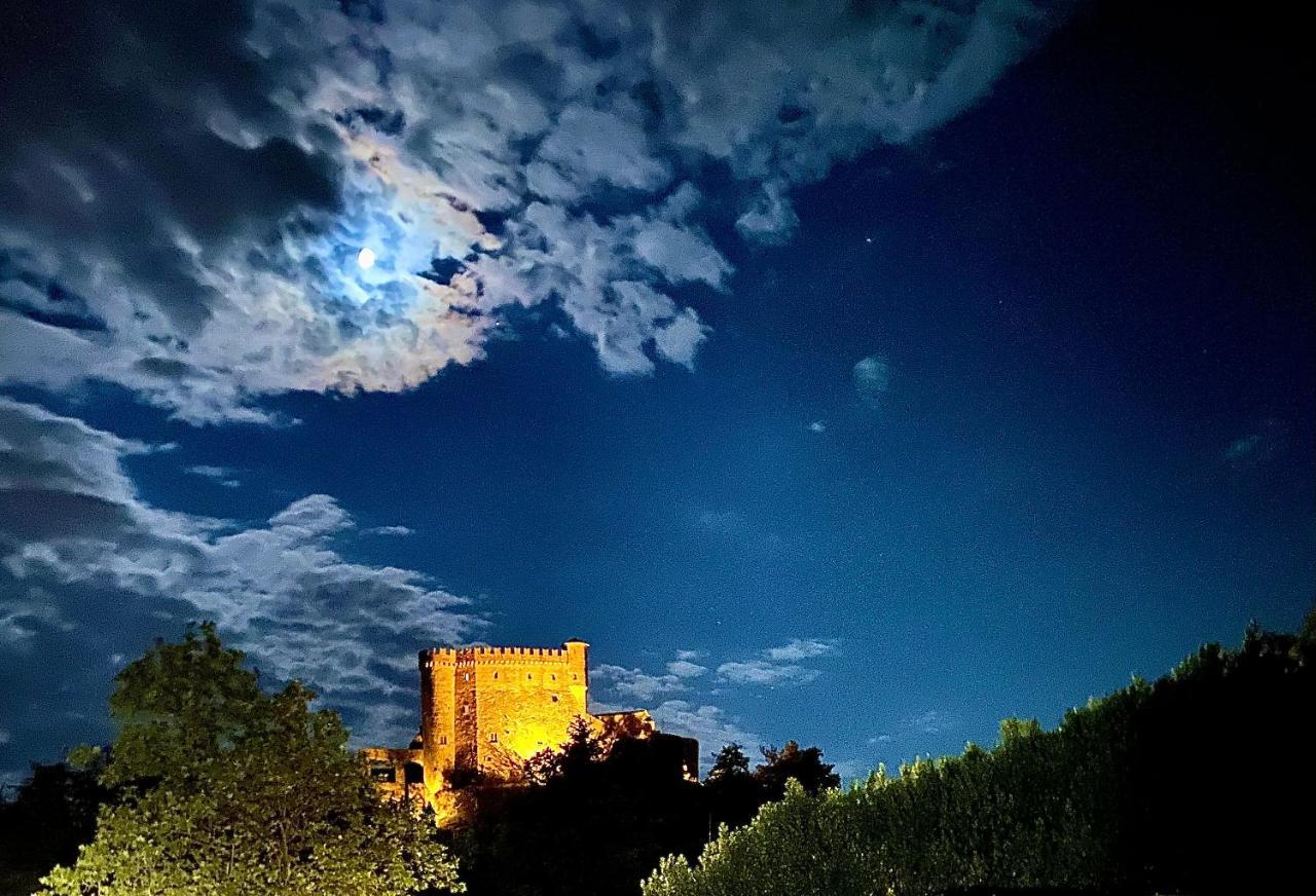 La Ginestra B&B Fosdinovo Buitenkant foto