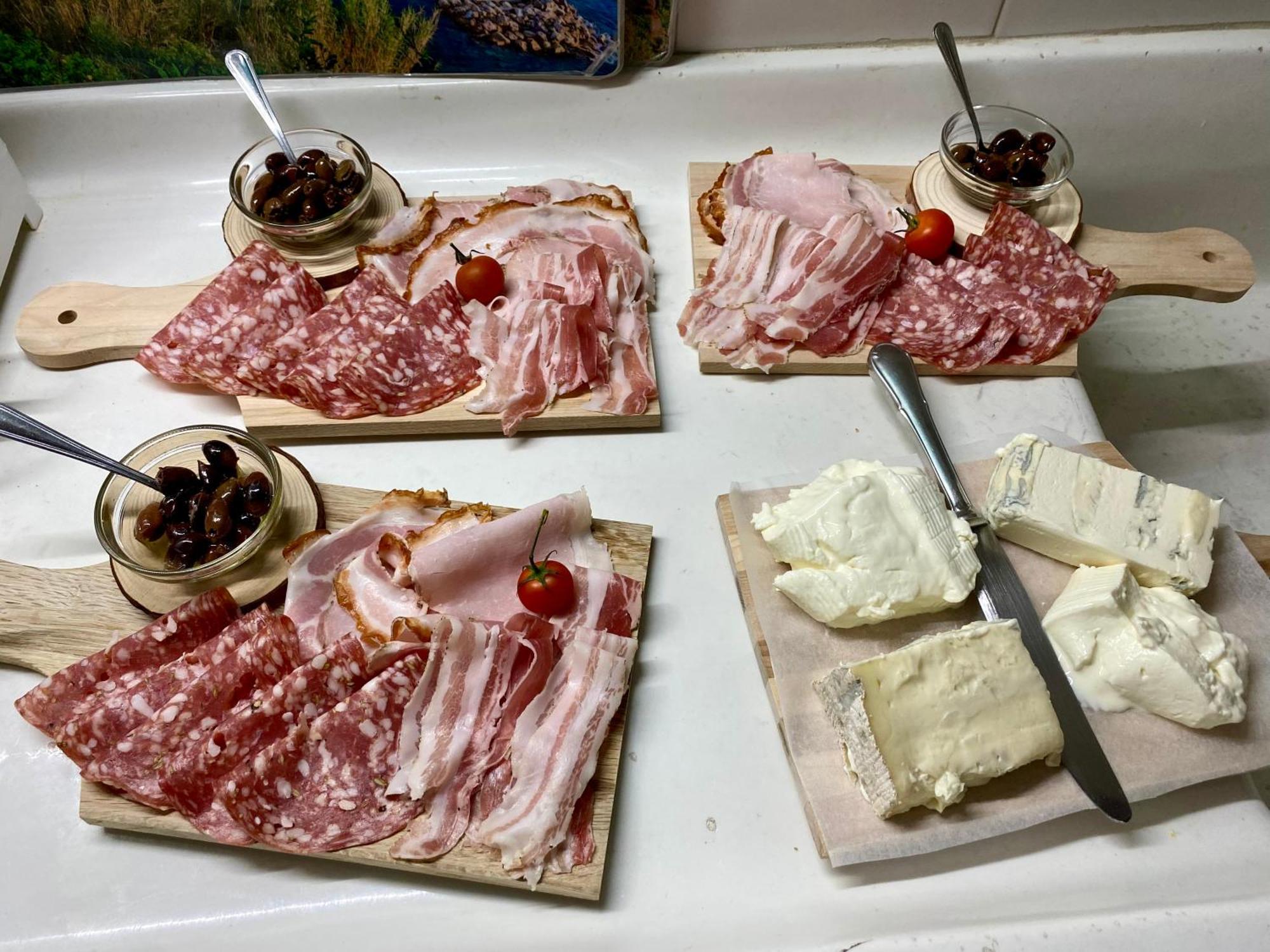 La Ginestra B&B Fosdinovo Buitenkant foto