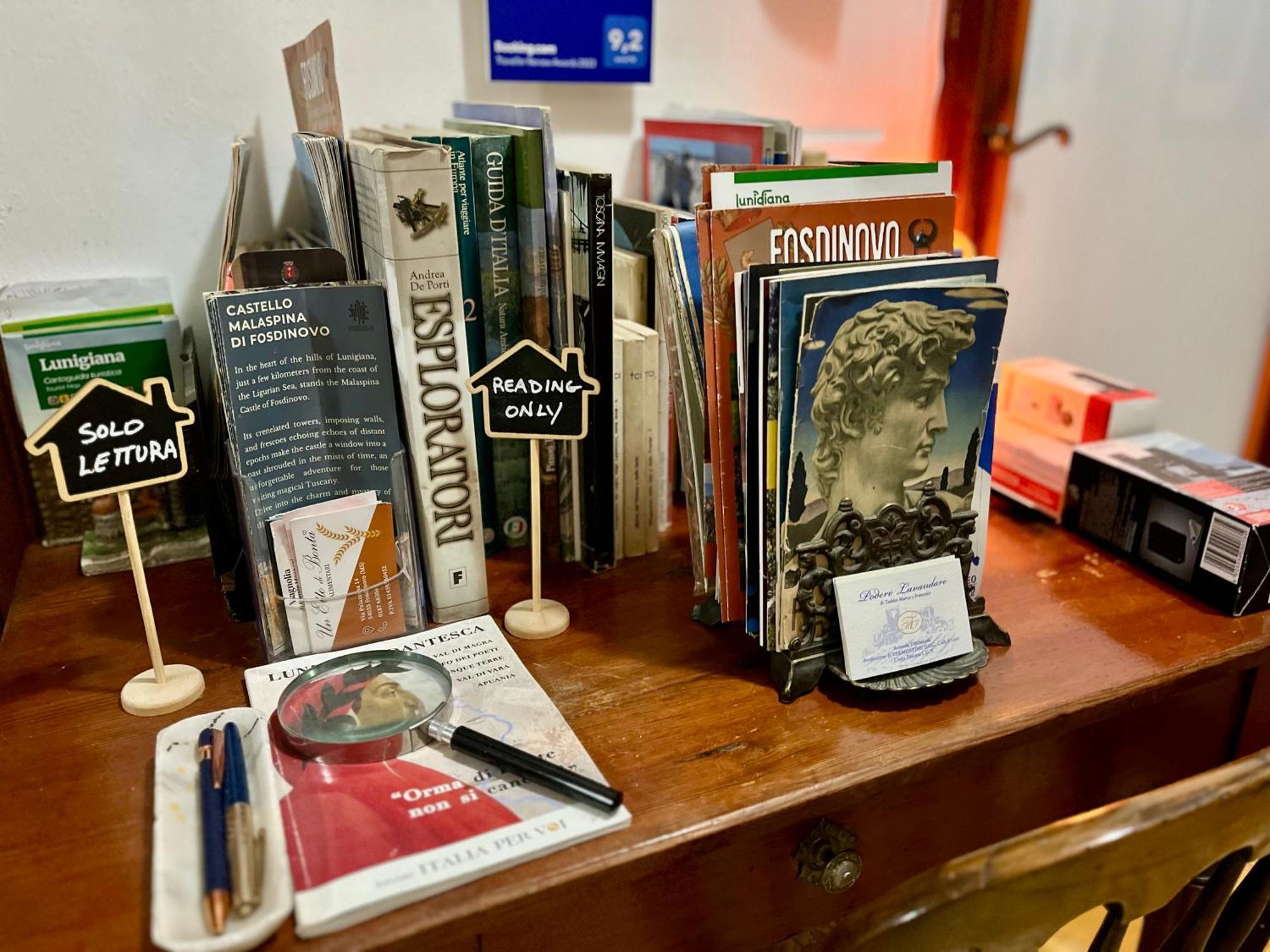 La Ginestra B&B Fosdinovo Buitenkant foto